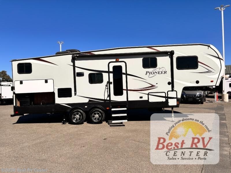 2017 Pioneer 276 by Heartland from Best RV Center in Turlock, California