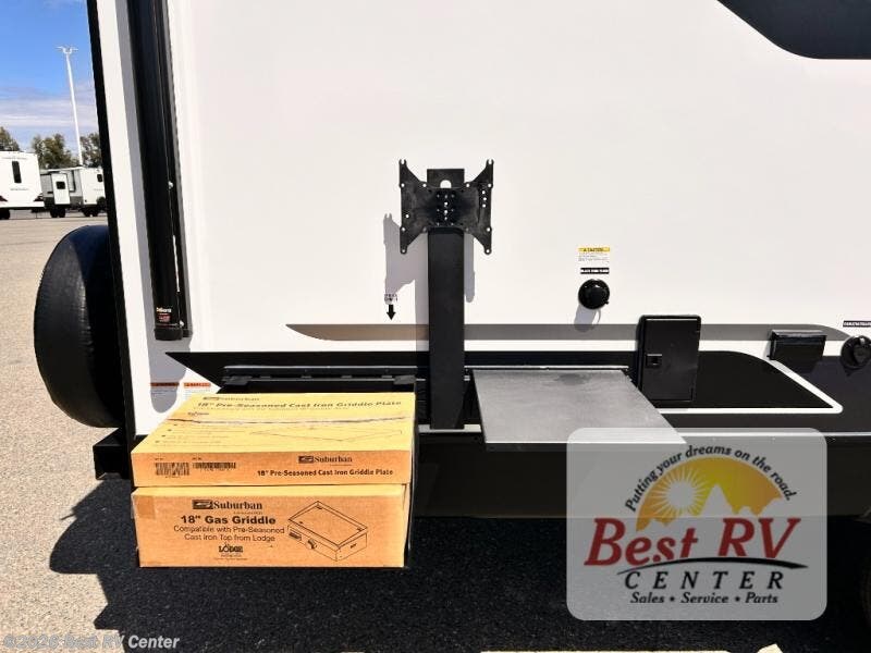 New 2026 Forest River Surveyor Legend 19BHLE available in Turlock, California
