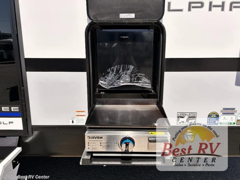 New 2027 Forest River Cherokee Alpha Wolf 25FKX-L available in Turlock, California