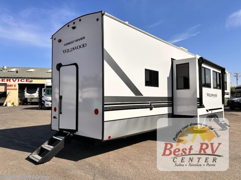 New 2027 Forest River Wildwood Heritage Glen 376FAM available in Turlock, California