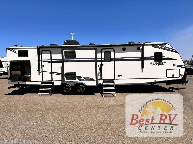 2021 Sunset Trail SS331BH by CrossRoads from Best RV Center in Turlock, California