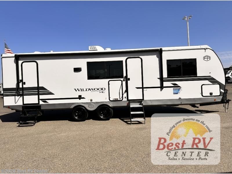 2027 Wildwood Heritage Glen Hyper-Lyte 25BHHL by Forest River from Best RV Center in Turlock, California
