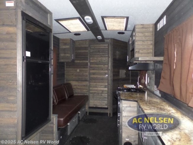 2020 Ice Castle Ice Castle 21rv Extreme Toy Hauler Rv For Sale In Shakopee Mn 55379 30364 Rvusa Com Classifieds