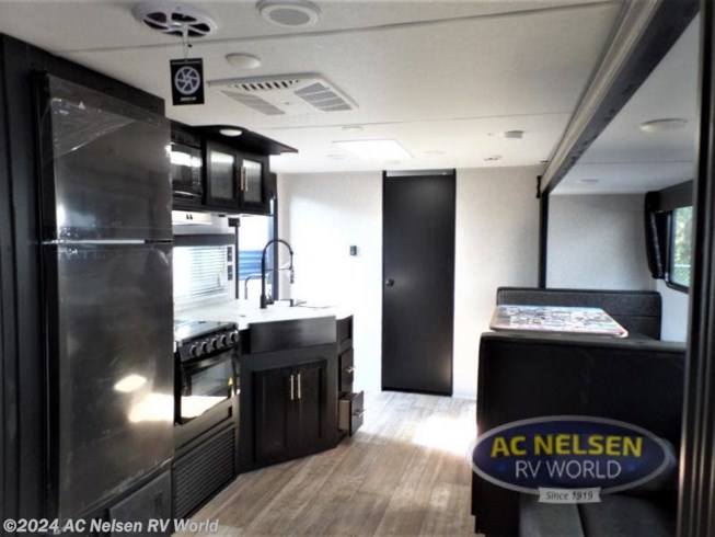 2022 Forest River Cherokee Grey Wolf 29TE - New Travel Trailer For Sale by AC Nelsen RV World in Shakopee, Minnesota features Slideout