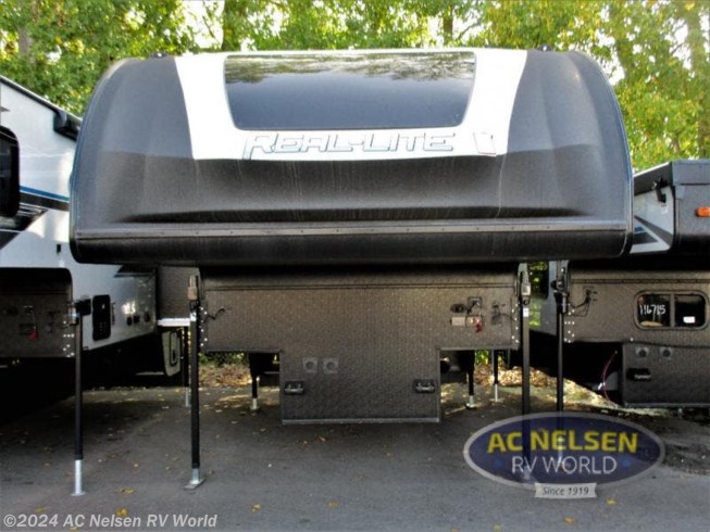 2023 Real-Lite HS-1912 by Palomino from AC Nelsen RV World in Shakopee, Minnesota