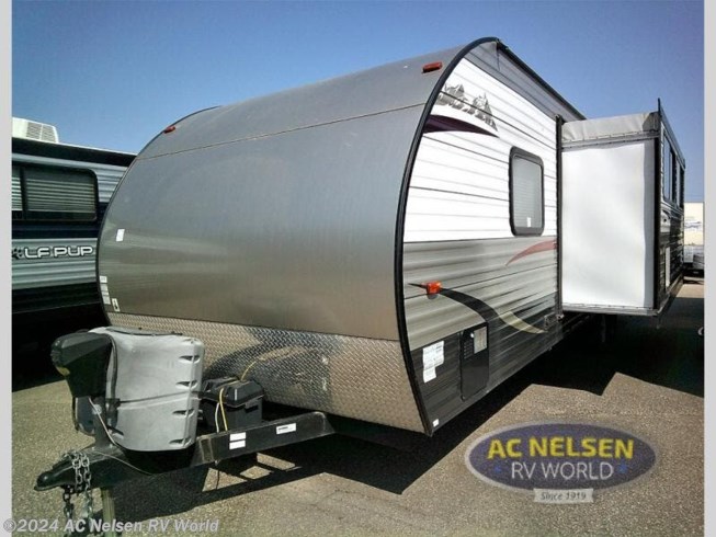 2014 Forest River Cherokee Grey Wolf 28BH - Used Travel Trailer For Sale by AC Nelsen RV World in Shakopee, Minnesota