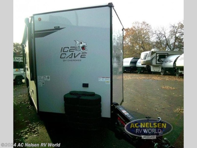 2024 Forest River Cherokee Grey Wolf 21GPF - New Fish House For Sale by AC Nelsen RV World in Shakopee, Minnesota
