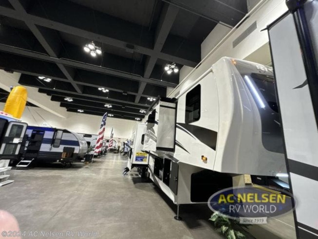 2024 RiverStone 425FO by Forest River from AC Nelsen RV World in Shakopee, Minnesota