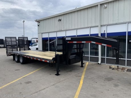 20+5&#39; GOOSENECK
SELF CLEANING DOVETAIL
HEAVY DUTY 6&#39;HYDAULIC RAMPS
RUB RAIL W/ STAKE POCKETS DOWN THE SIDES
LOW PROFILE BUILT 
HEAVY 10000LBS DEXTER OIL BATH AXLES
16&quot; DUAL TANDEM
SPARE TIRE MOUNT ON NECK
HEAVY DUTY TOOL BOX BETWEEN GOOSENECK UPRIGHTS


While we strive to represent our trailers with 100% accuracy - please call to confirm details of trailer.