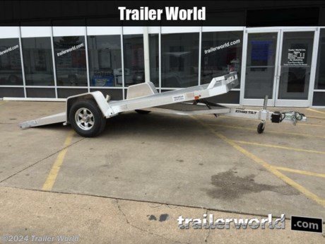 14&#39; Tilt Deck,

5200# Rubber torsion axle - Easy lube hubs

* Electric brakes, breakaway kit
* ST225/75R15 LRD Radial tires
* Aluminum wheels, 6 hole
* Removable aluminum fenders
* Hydraulic dampener with gas lift
* Extruded aluminum floor
* Front retaining rail
* A-Framed aluminum tongue, 48in long with 2in coupler
* 

6. Stake pockets (3 per side)

* 

4. Recessed tie rings - SS 5000lb

* Swivel tongue jack, 1500lb capacity
* LED Lighting package, safety chains
* Overall width = 101.5
* Overall length = 225Weighs: 1064lbs