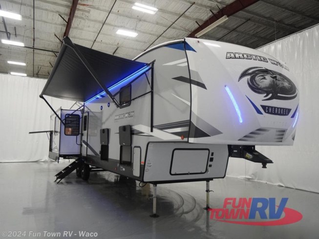 2022 Forest River Cherokee Arctic Wolf Suite 3660 RV for Sale in Hewitt ...