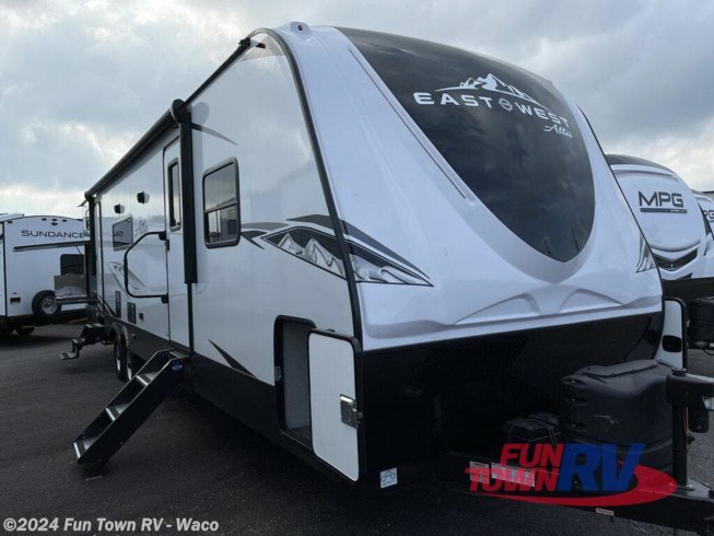 2022 Alta 3150KBH by East to West from Fun Town RV - Waco in Hewitt, Texas