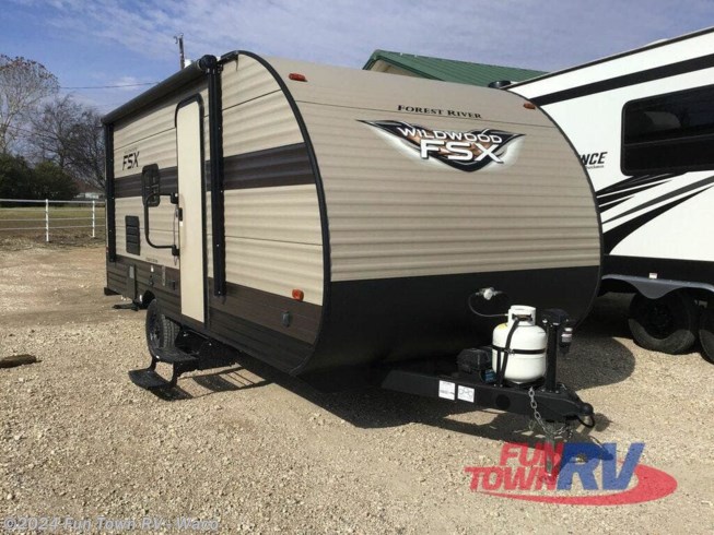 Used 2019 Forest River Wildwood FSX 197BH available in Hewitt, Texas