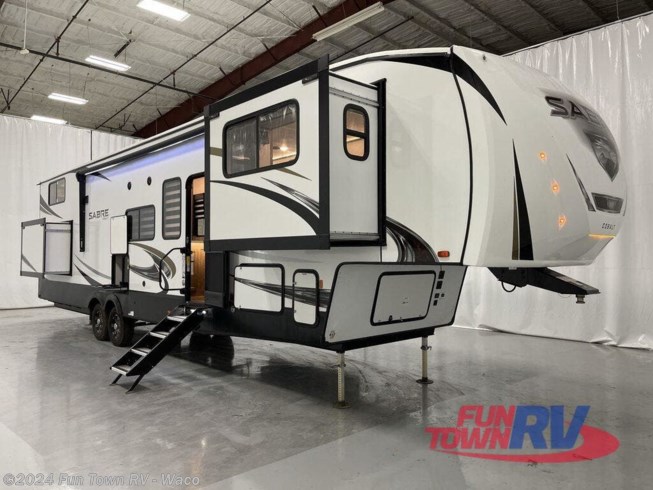 2022 Sabre 37FLL by Forest River from Fun Town RV - Waco in Hewitt, Texas
