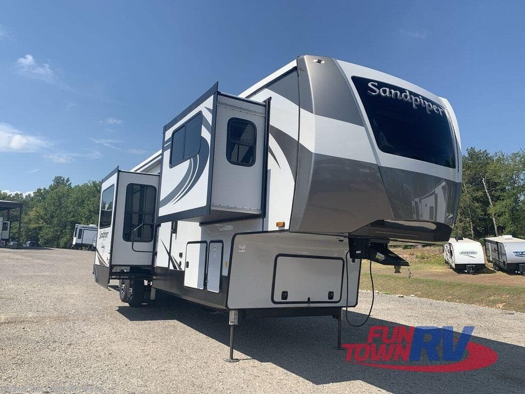 2023 Forest River Sandpiper Luxury 391FLRB RV for Sale in Hewitt, TX ...