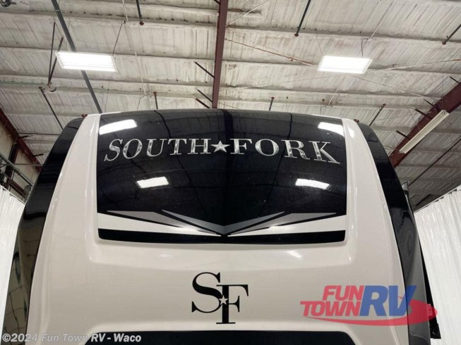 2023 South Fork 3850BH by Cruiser RV from Fun Town RV - Waco in Hewitt, Texas