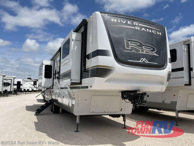 2023 Palomino River Ranch 393RL - New Fifth Wheel For Sale by Fun Town RV - Waco in Hewitt, Texas