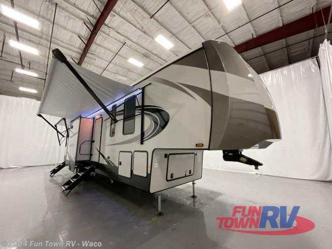 2023 Sandpiper 3550BH by Forest River from Fun Town RV - Waco in Hewitt, Texas