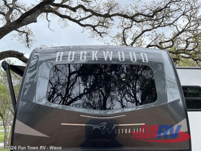 2024 Rockwood Ultra Lite 2911BS by Forest River from Fun Town RV - Waco in Hewitt, Texas