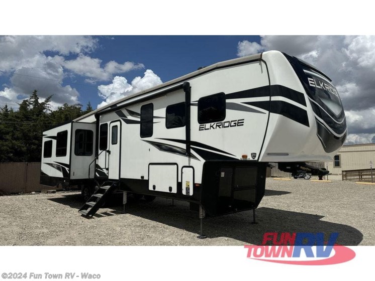 Used 2021 Heartland ElkRidge 37BAR available in Hewitt, Texas