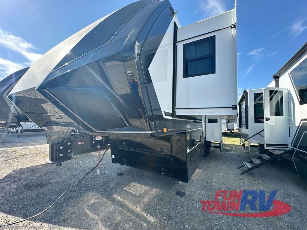 New 2026 Brinkley RV Model G 3250 available in Hewitt, Texas