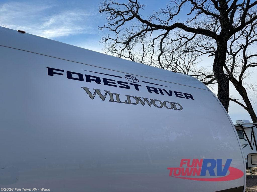 2025 Wildwood 34VERANDA by Forest River from Fun Town RV - Waco in Hewitt, Texas