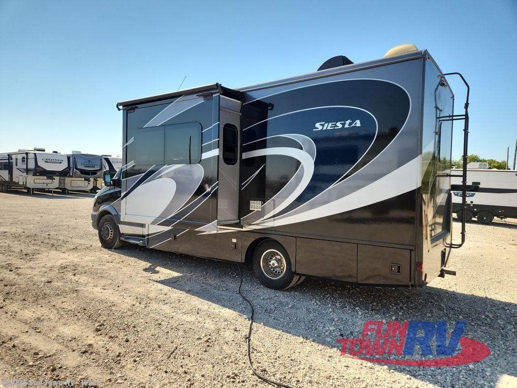 Used 2017 Thor Motor Coach Siesta Sprinter 24SA available in Hewitt, Texas