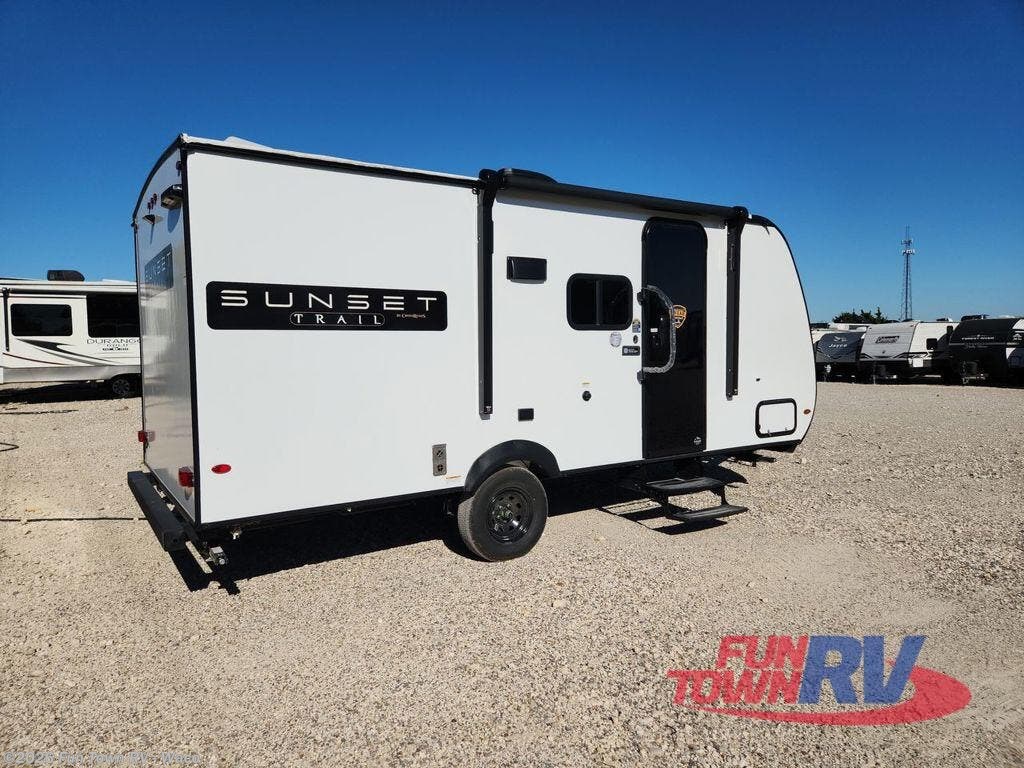 New 2026 CrossRoads Sunset Trail 17BHS available in Hewitt, Texas