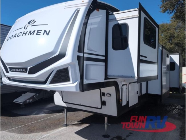 Fun Town Rv Waco 2026 Coachmen Chaparral 334FL #220586 - For Sale in Hewitt, TX