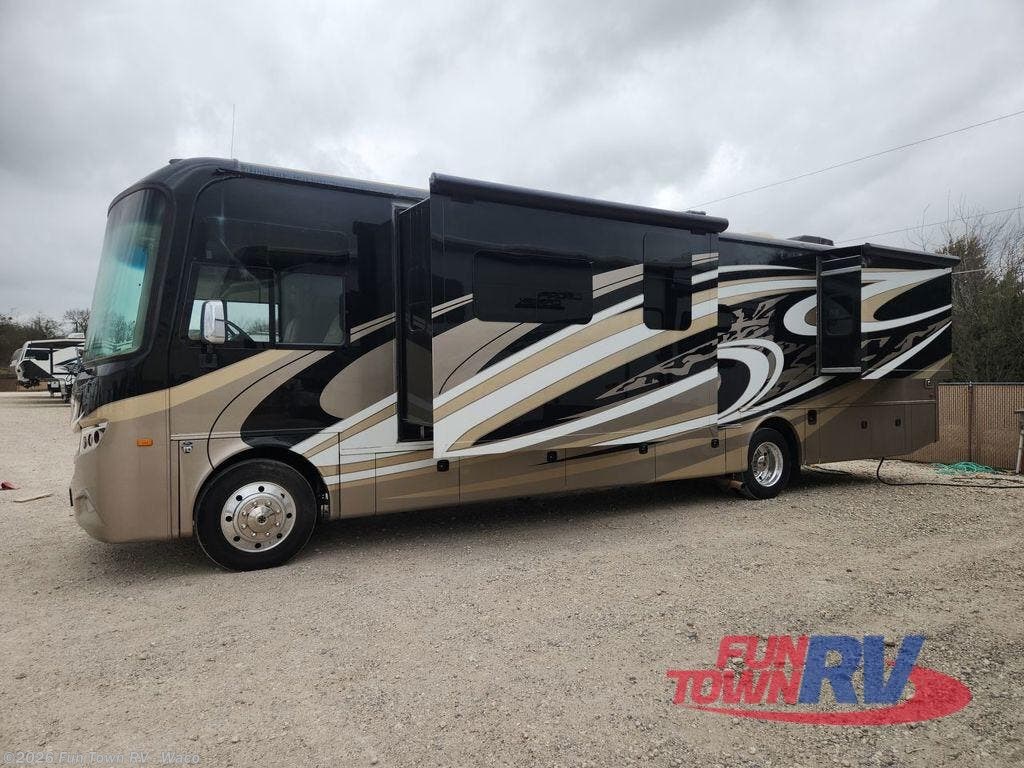 Used 2019 Jayco Precept Prestige 36H available in Hewitt, Texas