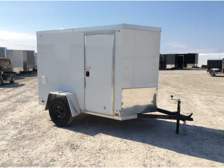 New 2025 Cross Trailers 5X8&apos; Enclosed Cargo Trailer Single Axle available in Arthur, Illinois
