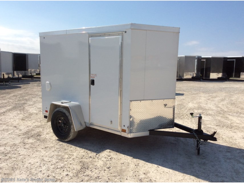 New 2025 Cross Trailers 5X8&apos; Enclosed Cargo Trailer Single Axle available in Arthur, Illinois