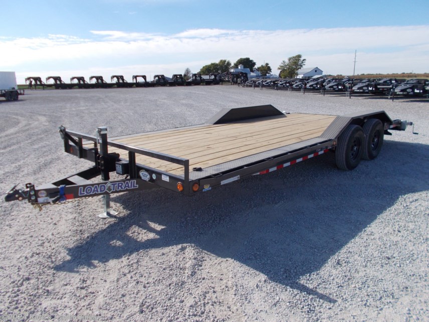 New 2024 Load Trail 102X20&apos; Equipment Trailer Drive Over Fenders 10K available in Arthur, Illinois