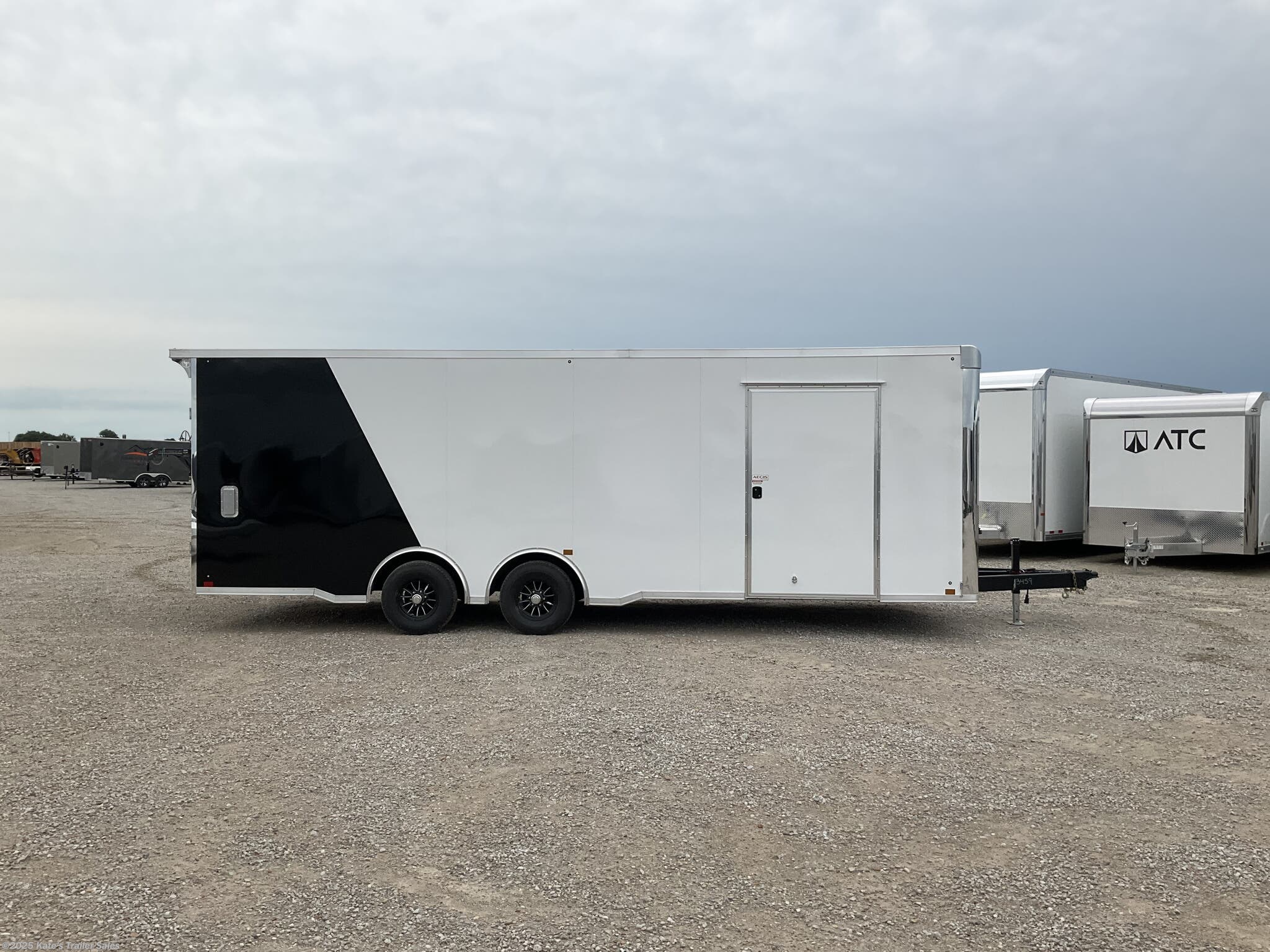 8x24 Cargo Trailer for sale New Cross Trailers 8.5X24' Enclosed Cargo