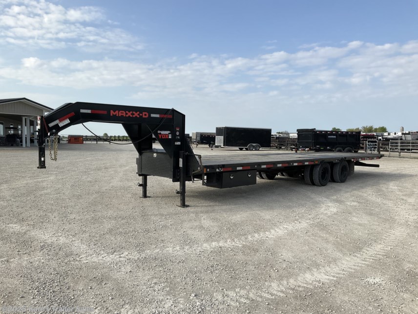 Used 2023 MAXX-D YDX 102x32 Gooseneck W/ 12ft Hydro Dove-Tail available in Arthur, Illinois
