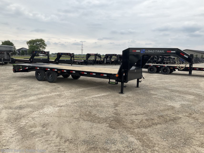 New 2025 Load Trail 102X25&apos; Gooseneck Trailer 14K LB Flatbed Deckover available in Arthur, Illinois
