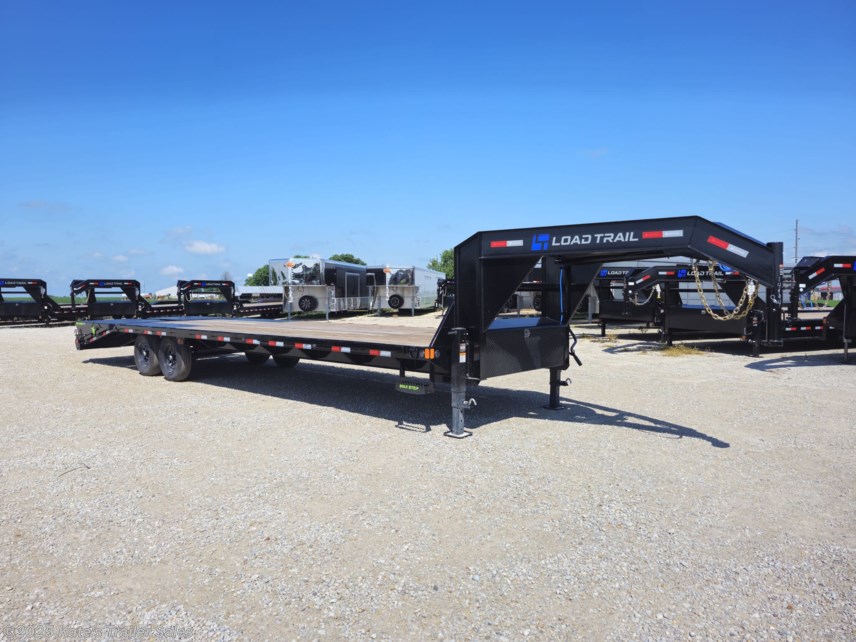 New 2025 Load Trail 102X30&apos; Gooseneck Deckover Trailer / 14K GVWR available in Arthur, Illinois
