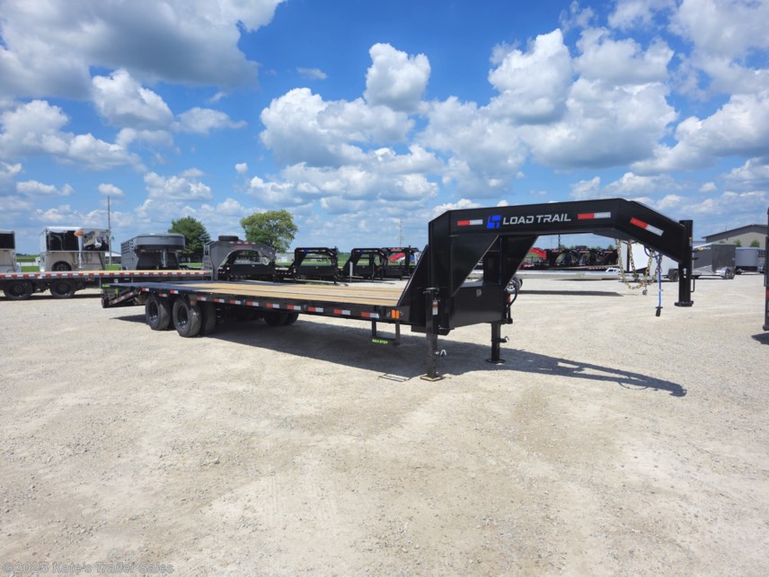 New 2025 Load Trail 102X30&apos; Gooseneck Trailer 24K LB Flatbed Deckover available in Arthur, Illinois