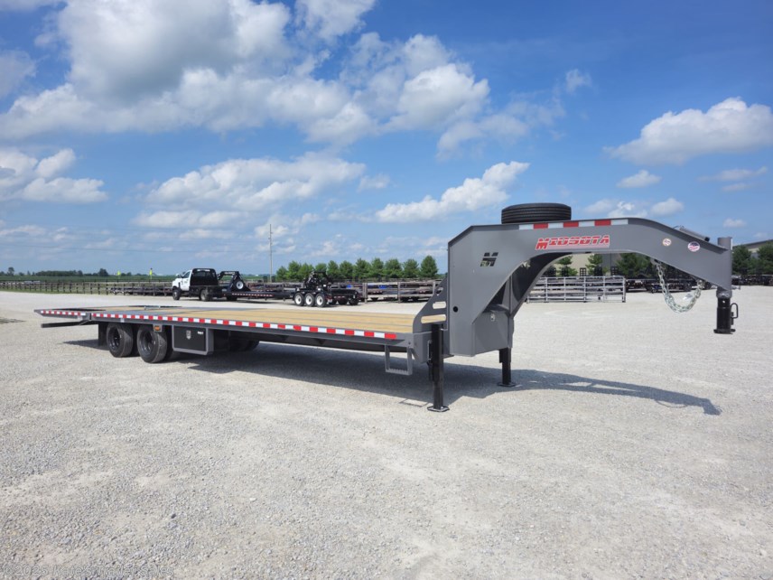 New 2025 Midsota 102X36&apos; Gooseneck 25.9K GVWR / Hydro Dove + Jacks available in Arthur, Illinois