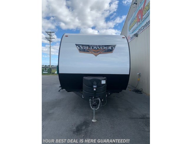 2022 Forest River Wildwood 26DBUD - New Travel Trailer For Sale by Delmarva RV Center in Seaford in Seaford, Delaware