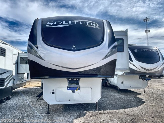 2023 Solitude 391DL by Grand Design from Blue Compass RV Columbus in Delaware, Ohio