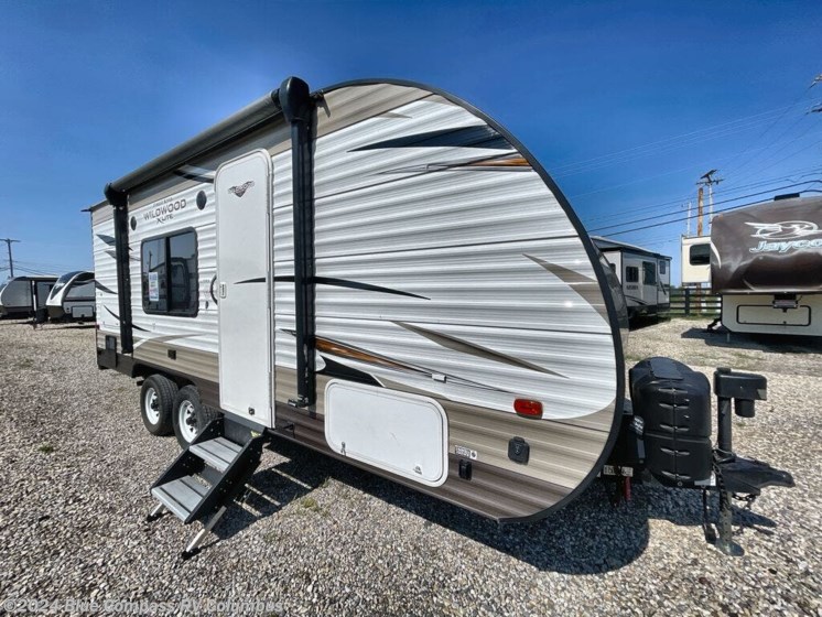 Used 2019 Forest River Wildwood X-Lite 171RBXL available in Delaware, Ohio