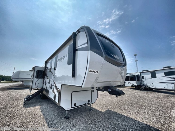 New 2024 Venture RV SportTrek Touring Edition STTF353VIK available in Delaware, Ohio