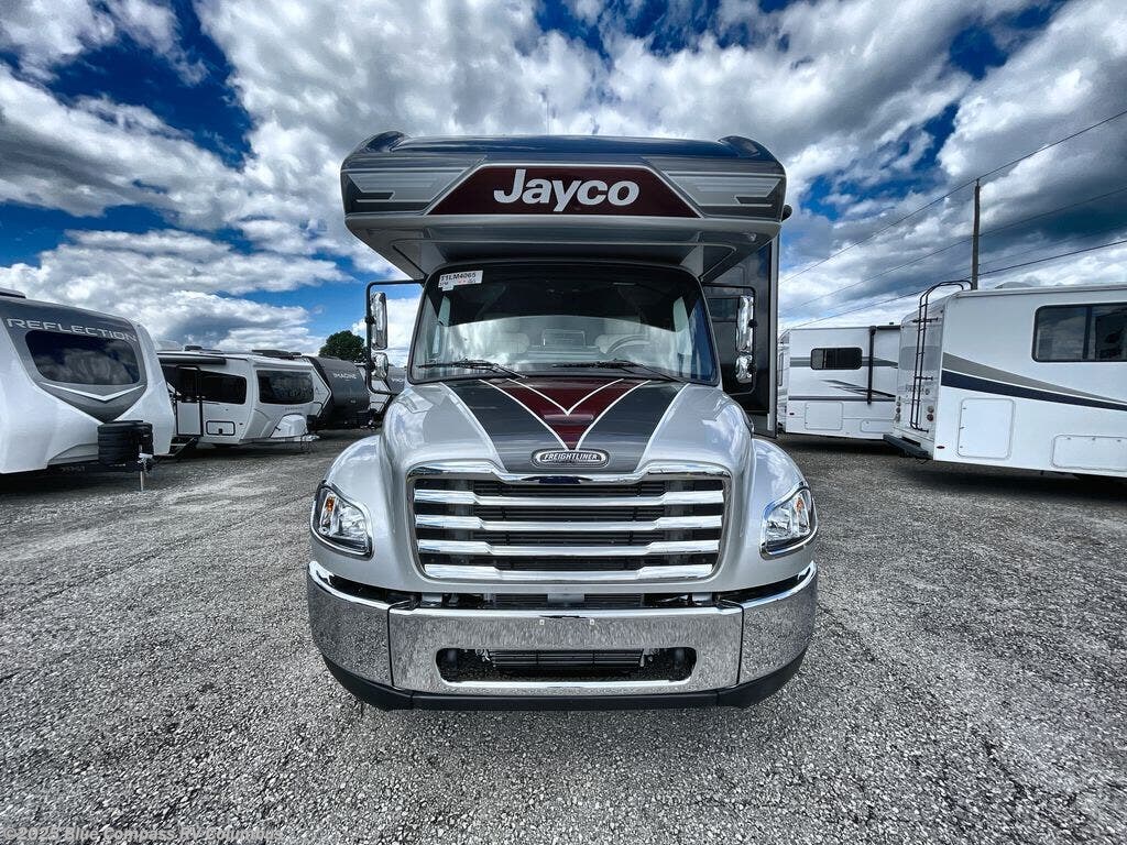 New 2026 Jayco Seneca Prestige 37M available in Delaware, Ohio