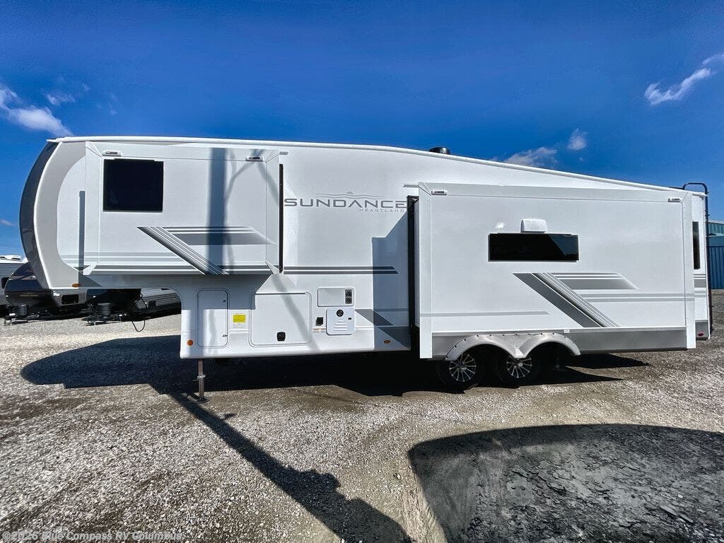 2026 Sundance 29RLCS by Heartland from Blue Compass RV Columbus in Delaware, Ohio