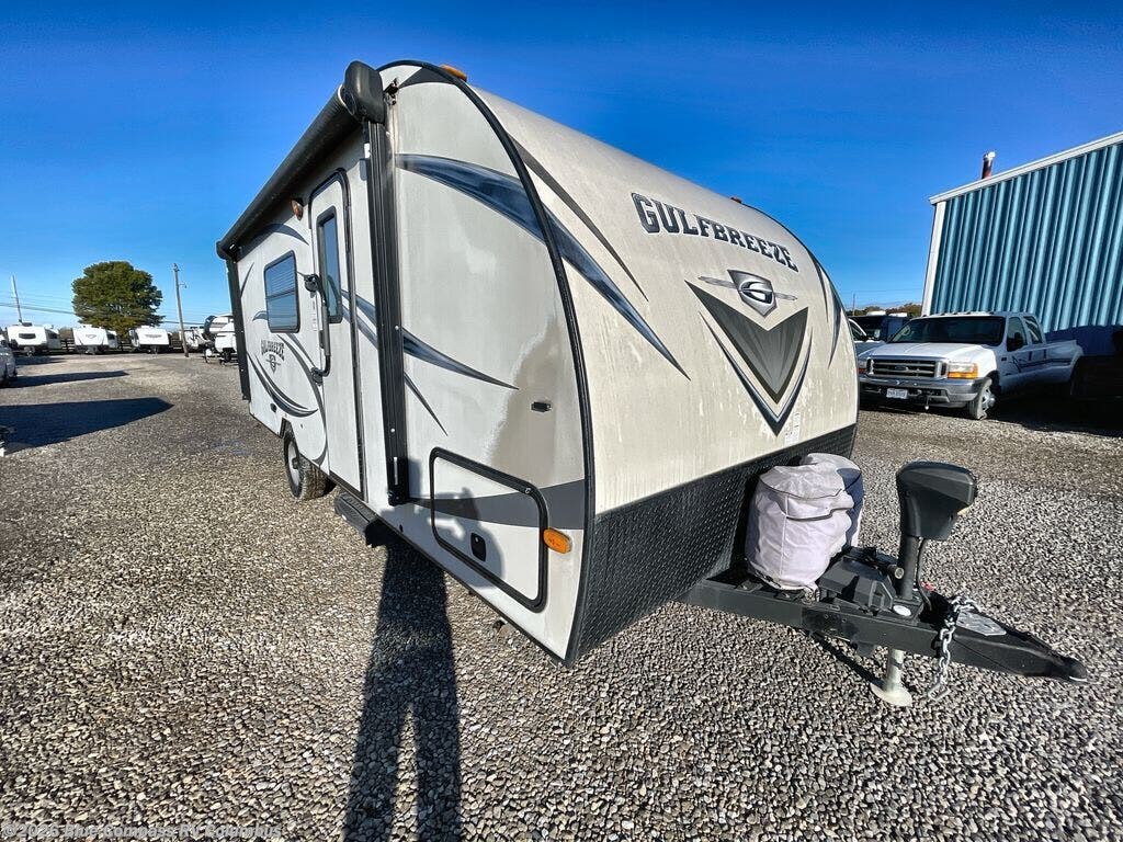 2017 Gulf Breeze Ultra Lite 19 FMB by Gulf Stream from Blue Compass RV Columbus in Delaware, Ohio