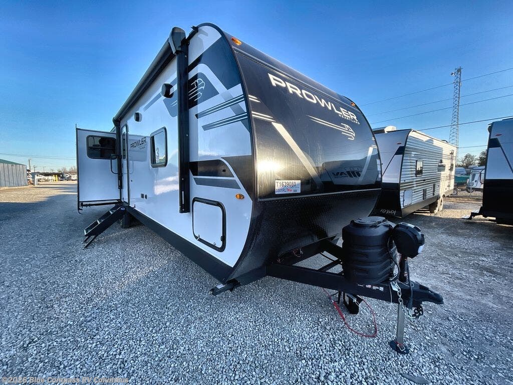 2026 Prowler 3301RLT by Heartland from Blue Compass RV Columbus in Delaware, Ohio