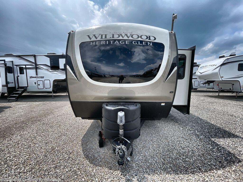 Used 2023 Forest River Wildwood Heritage Glen 270FKS available in Delaware, Ohio
