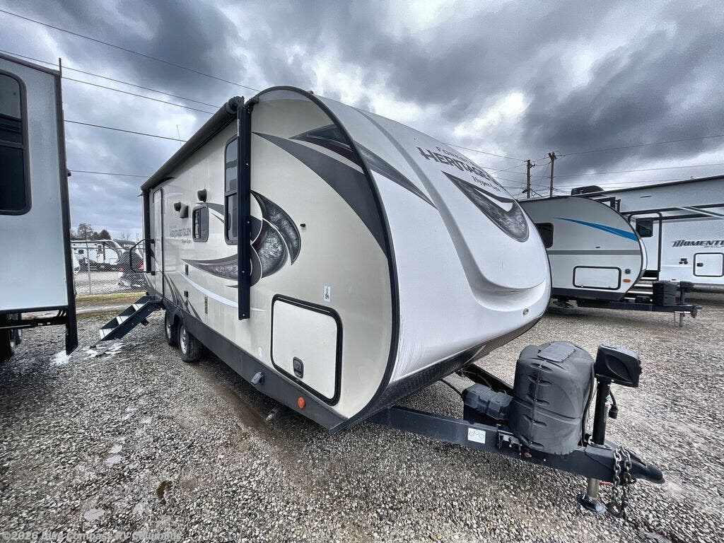 2019 Wildwood Heritage Glen Hyper-Lyte 22RBHL by Forest River from Blue Compass RV Columbus in Delaware, Ohio