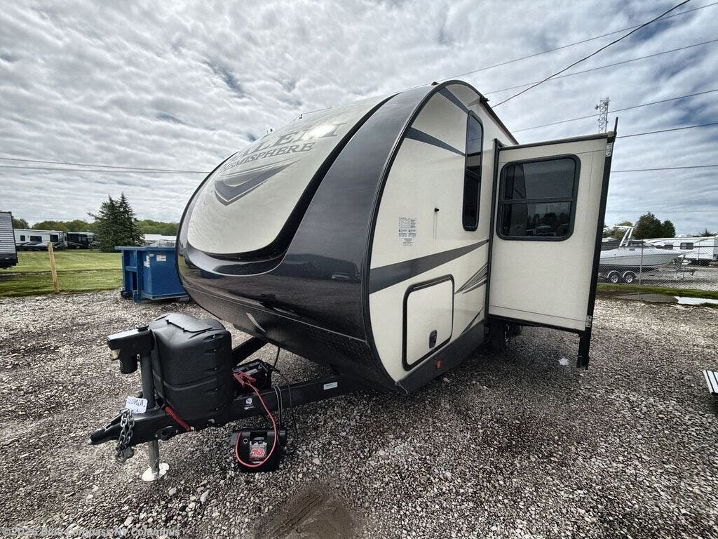 Used 2021 Forest River Salem Hemisphere Hyper-Lyte 19RBHL available in Delaware, Ohio
